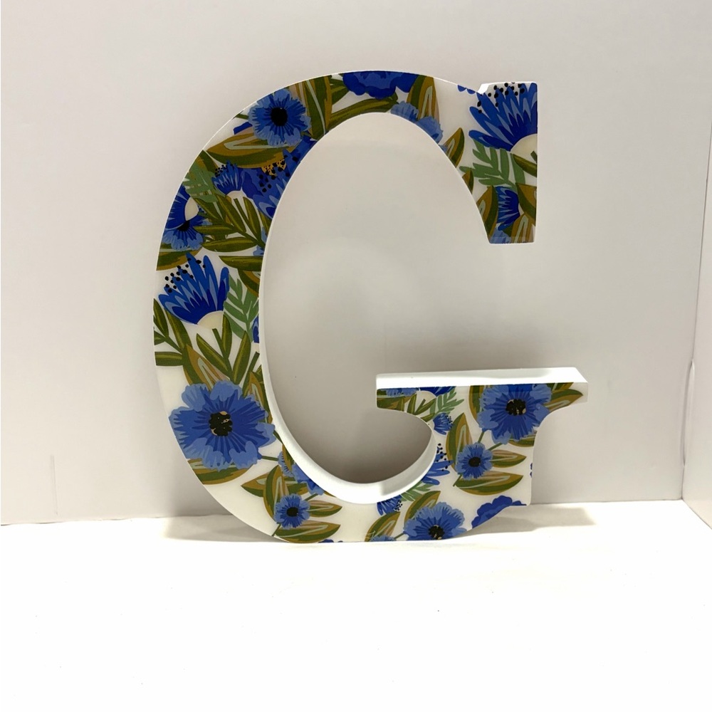 Spring Floral Print Monogram Letter G